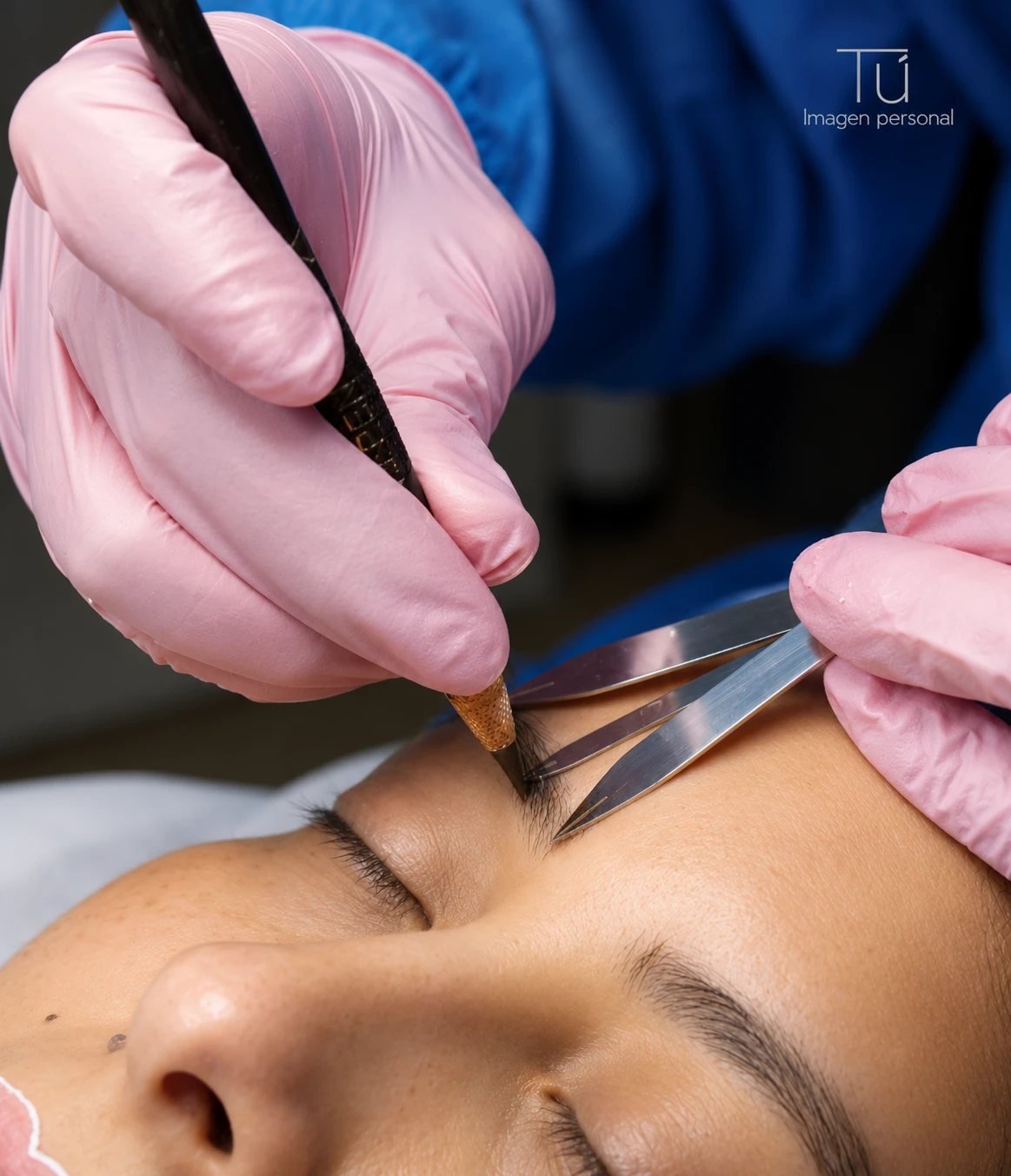Sesión de micropigmentación de cejas en TÚ Imagen Personal, Valladolid