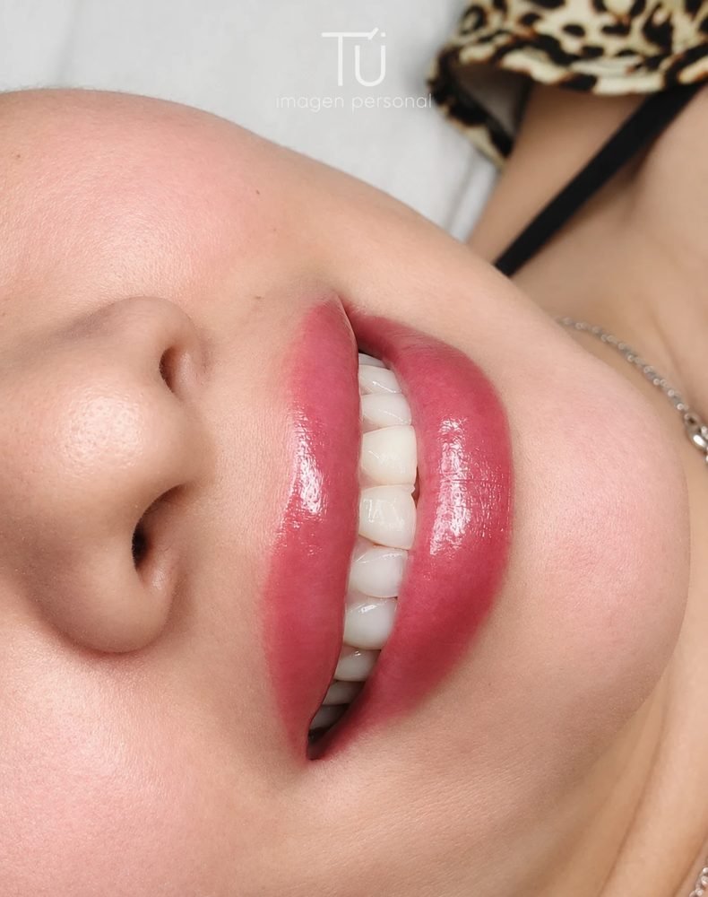 Micropigmentación de labios, color semipermanente en TÚ Imagen Personal, Valladolid
